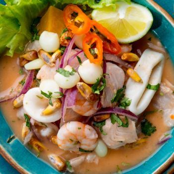 Ceviches y tiraditos